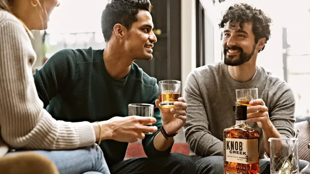 people-drinks-bottle-bourbon-whiskey-knob-creek.webp The Bourbon Whiskey Shop